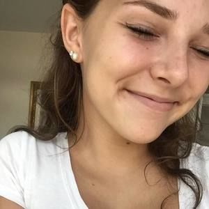 Meet your Posher, Kaitlyn